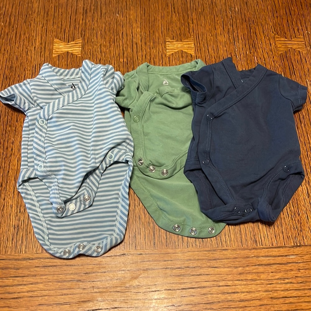 3 preemie multi snap onesies - never worn